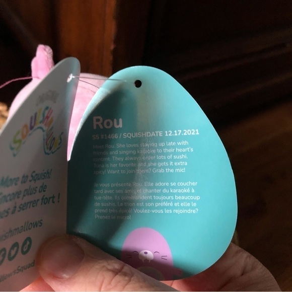 Squishmallows Rou the Walrus in size 5” - Picture 6 of 6